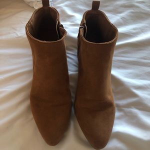 NWOT Suede Ankle Booties Size 8.5